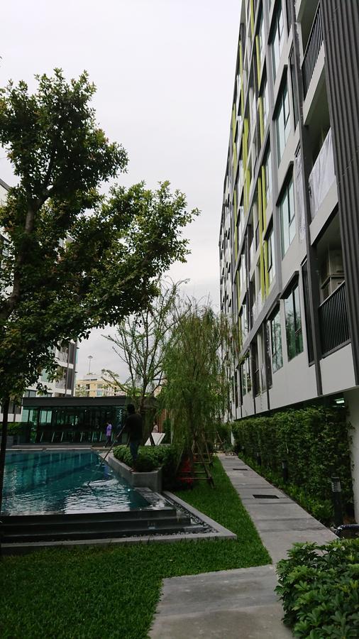 Готель Niche Mono Sukhumvit 50 By Ariva Бангкок Екстер'єр фото